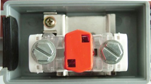 Módulo de bloque de terminales de abonado de un par con protección GDT