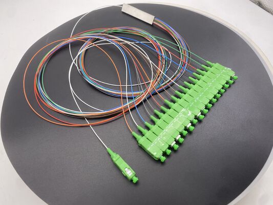 1x16 SC/APC Divididor de fibra óptica de modo único Divididor PLC para redes FTTH y PON